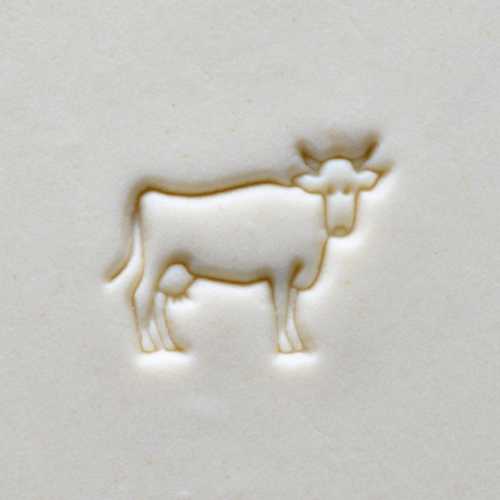 Scm-235 Medium Round Stamp &#8211; Cow