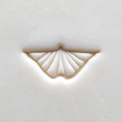 Scm-259 Medium Round Stamp &#8211; Spirifer Fossil