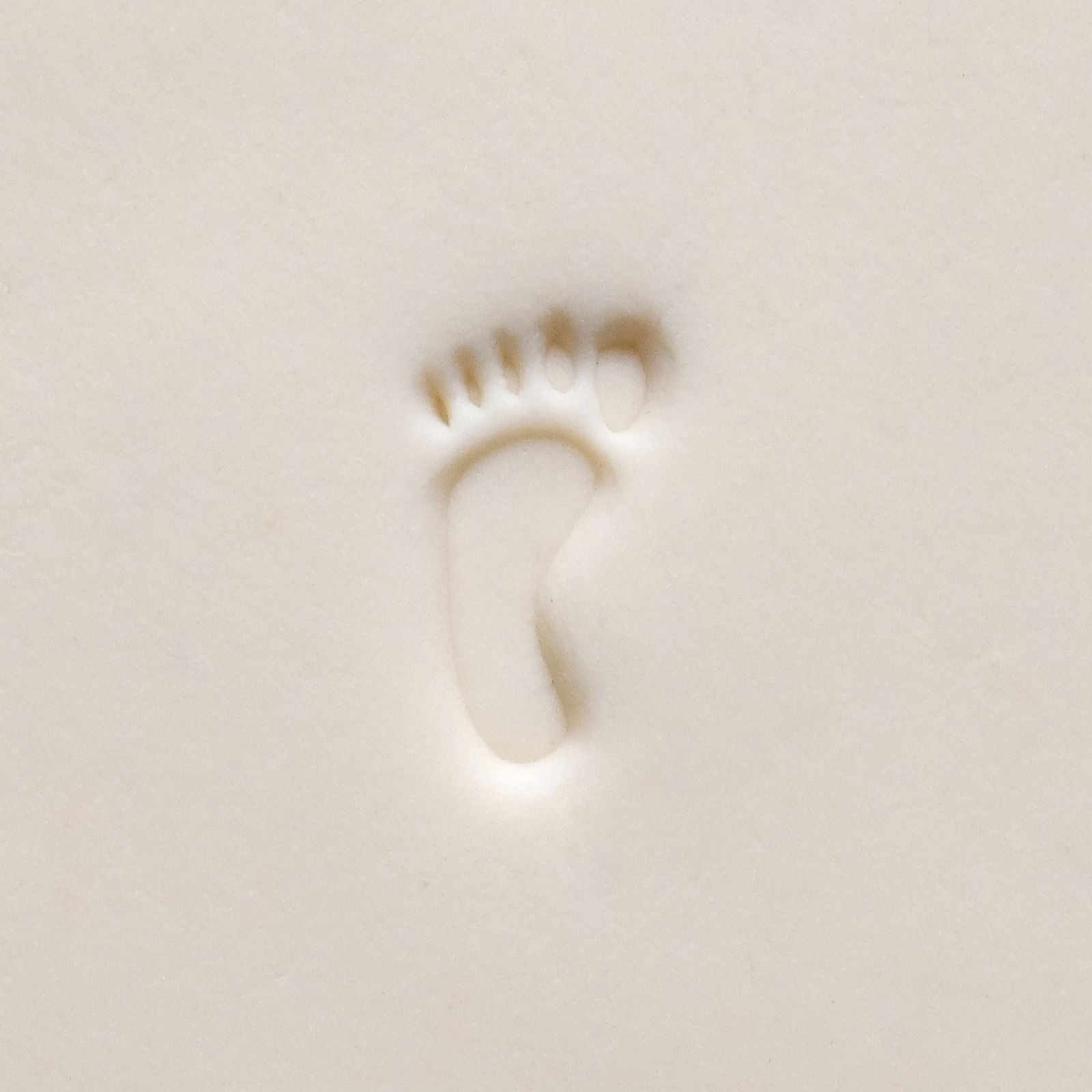 Scs-212 Small Round Stamp &#8211; Left Footprint