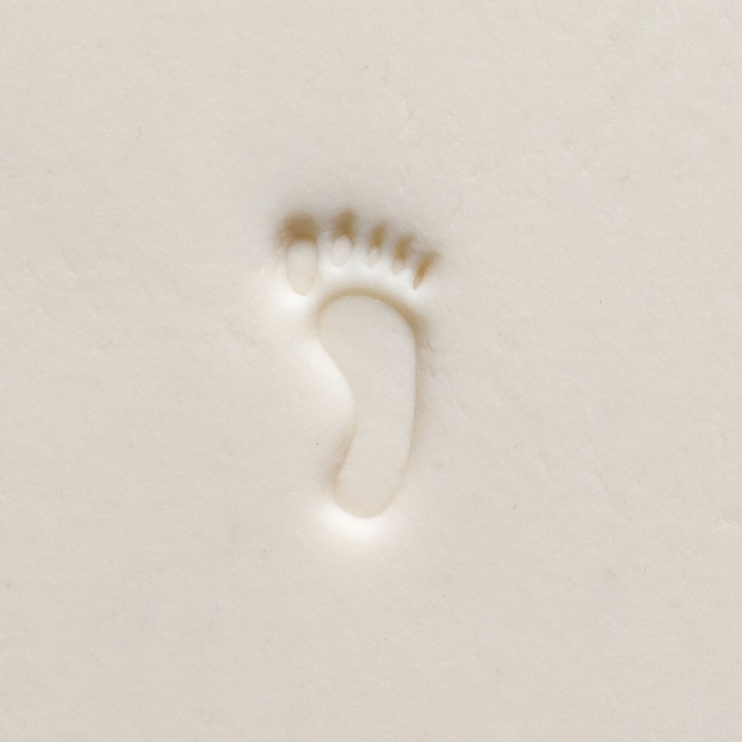 Scs-213 Small Round Stamp &#8211; Right Footprint