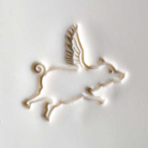 Scxl-047 Extra Large Round Stamp &#8211; Flying Pig