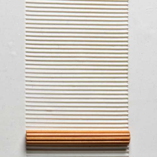 Horizontal Line Twig Texture Roller