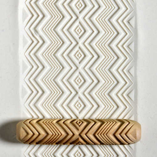 BHR-074 Big Hand Roller – Vertical Zigzag