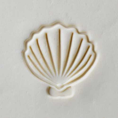 Scl-075 Large Round Stamp &#8211; Scallop Shell