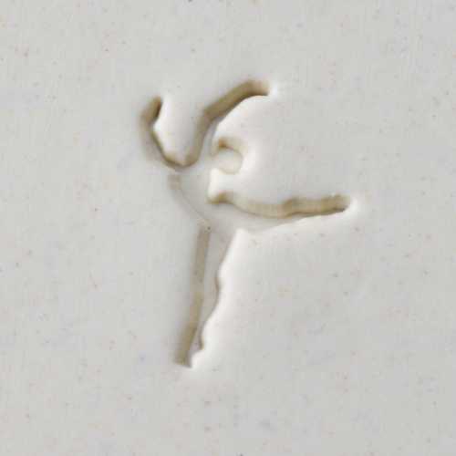 Scm-219 Medium Round Stamp &#8211; Dancer