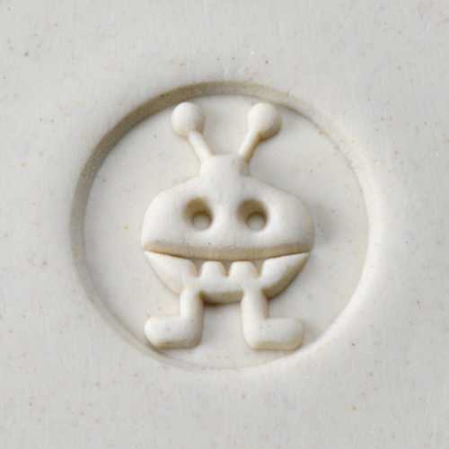 Scm-226 Medium Round Stamp &#8211; Monster Robot