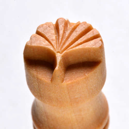 Scs-048 Small Round Stamp &#8211; Ginkgo Leaf